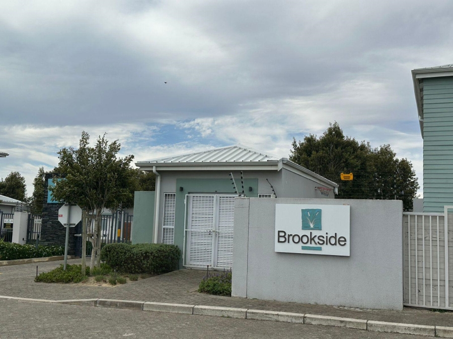 To Let 3 Bedroom Property for Rent in Burgundy Estate Western Cape